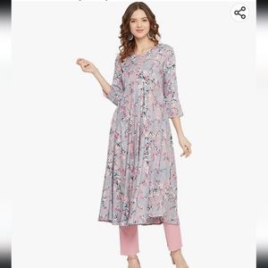 Tissu Kurta large Aline ,round neck 3/4 sleeve dress grey and pink floral print